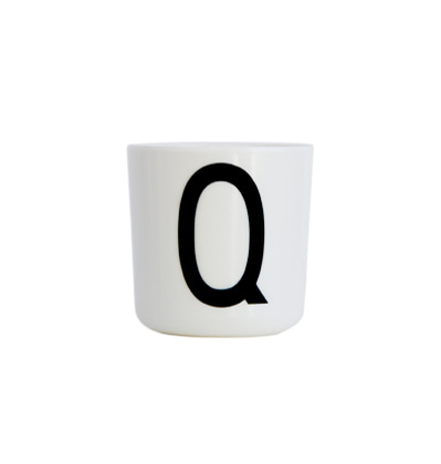 디자인레터스 알파벳컵 Design Letters AJ Melamine Cup Q